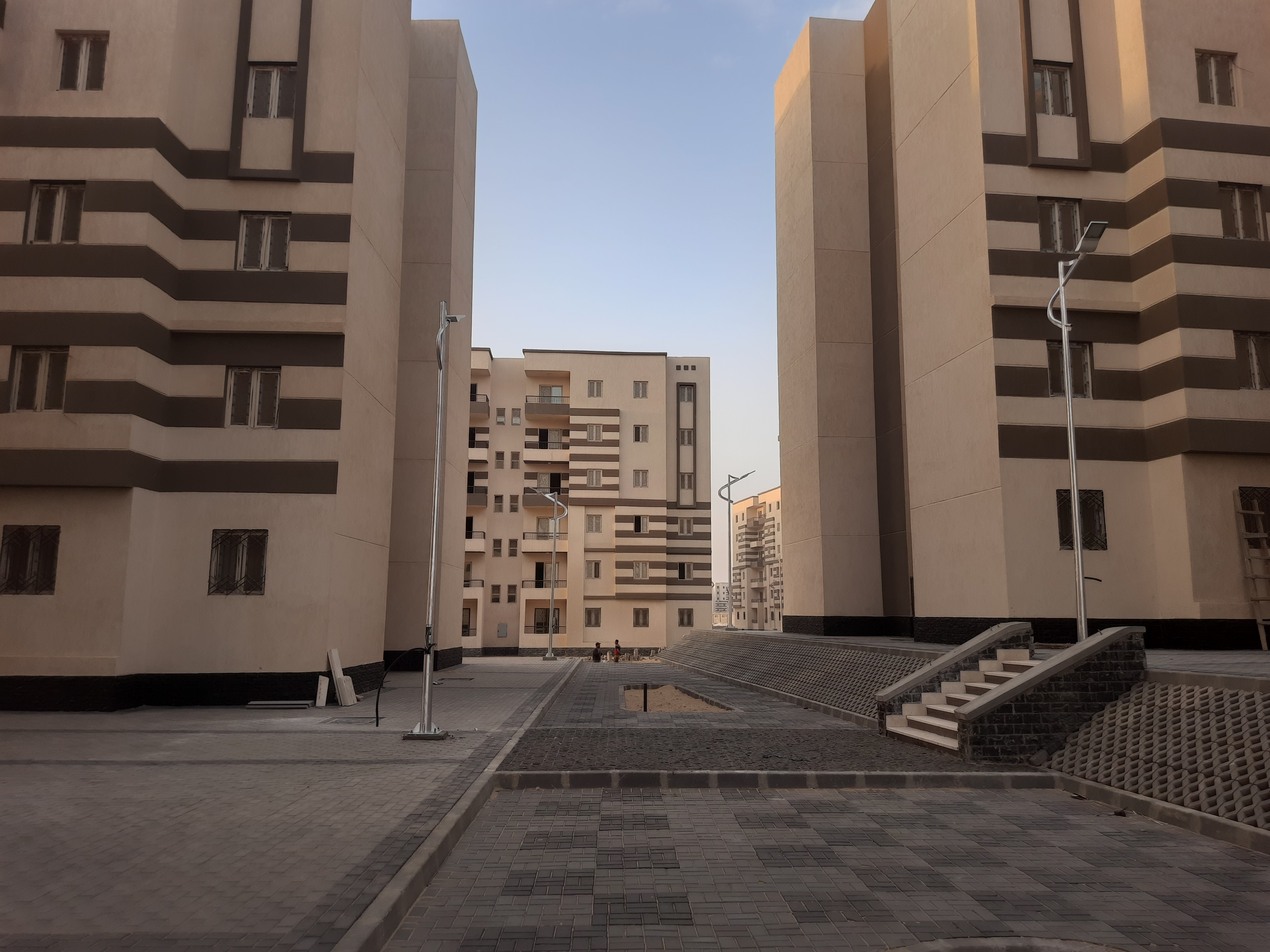 مدينة 15 مايو امتداد ال90 فدان منطقة النرجس