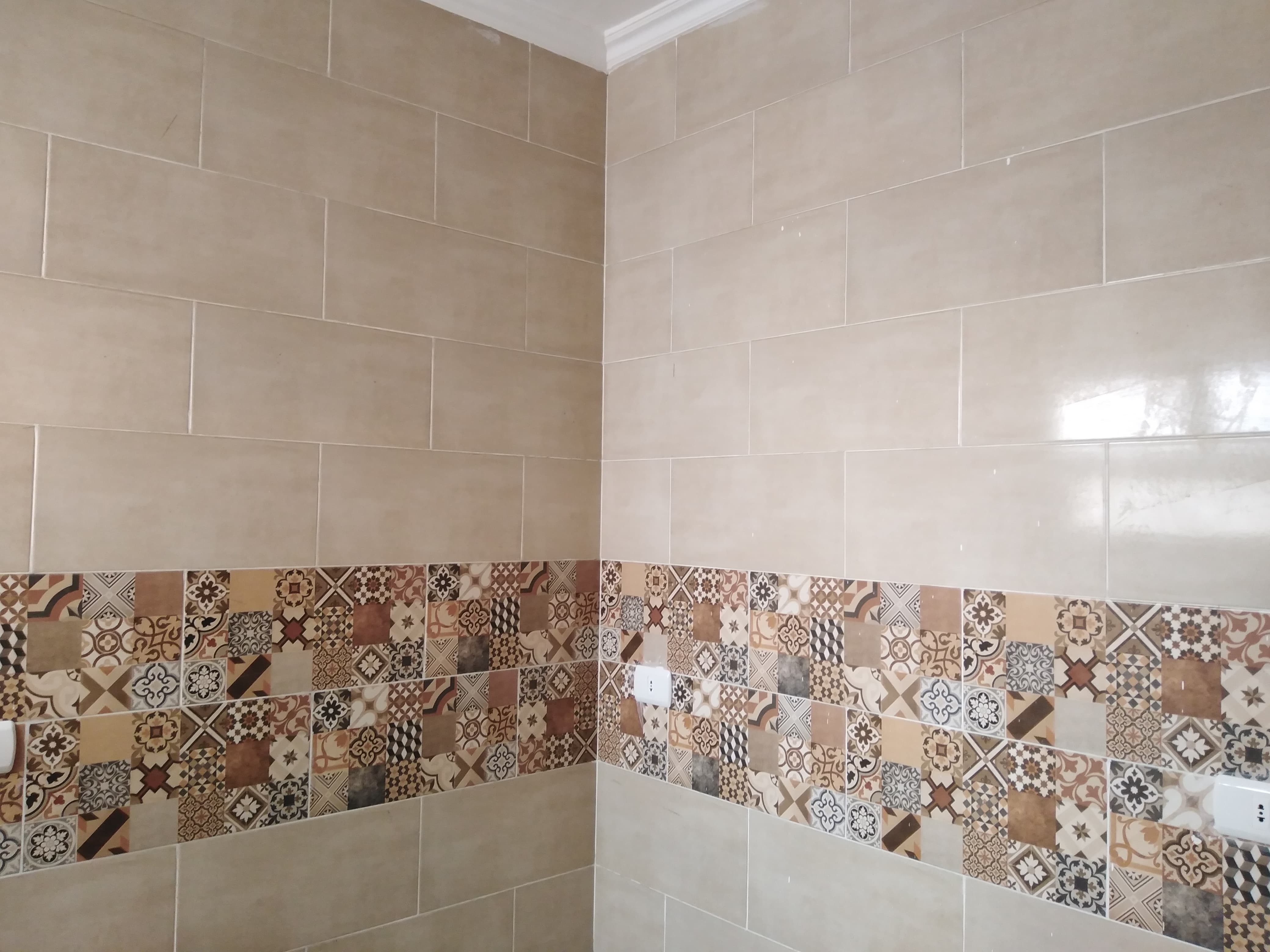 مدينة 15 مايو امتداد ال90 فدان منطقة النرجس