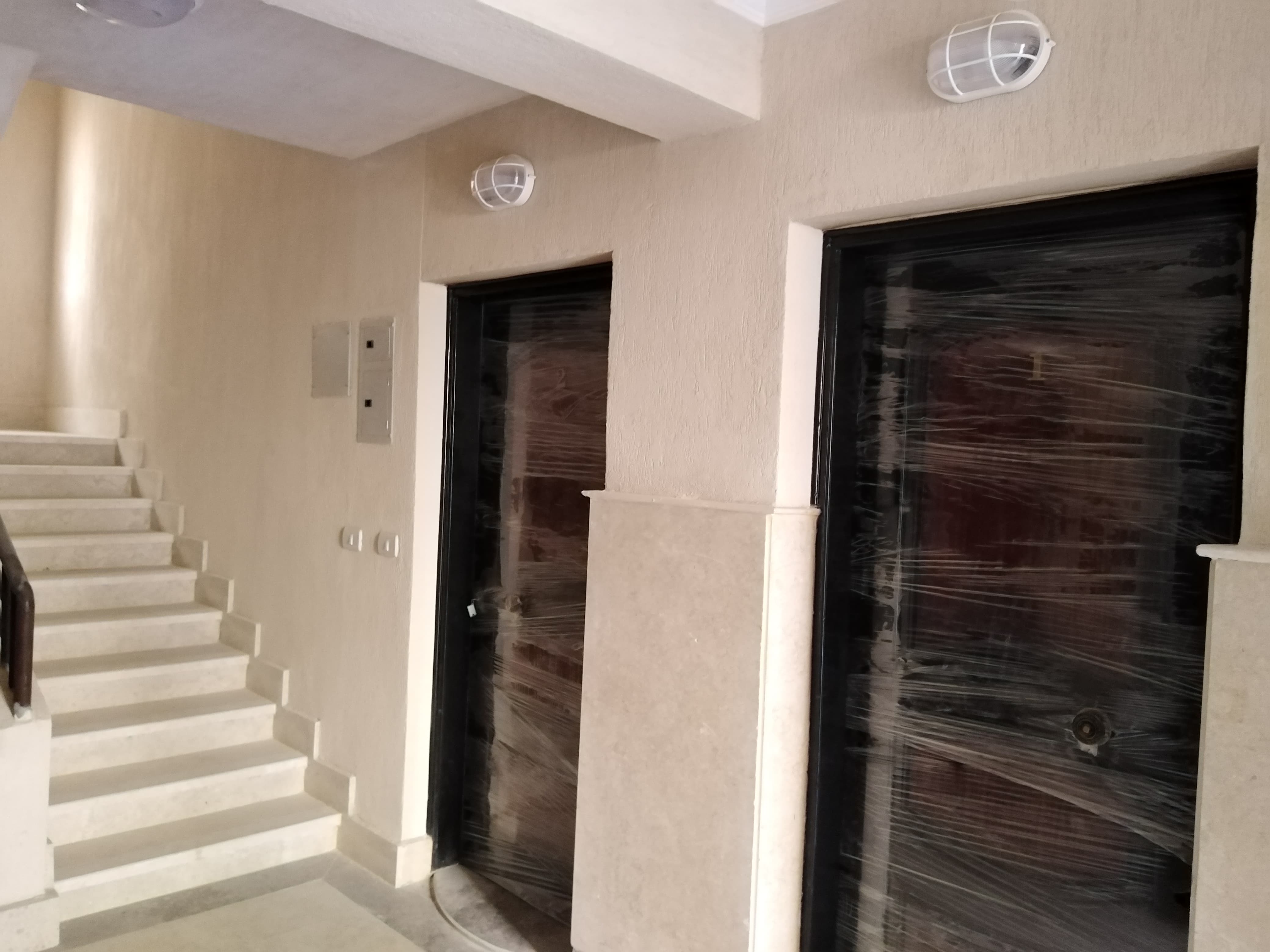 مدينة 15 مايو امتداد ال90 فدان منطقة النرجس