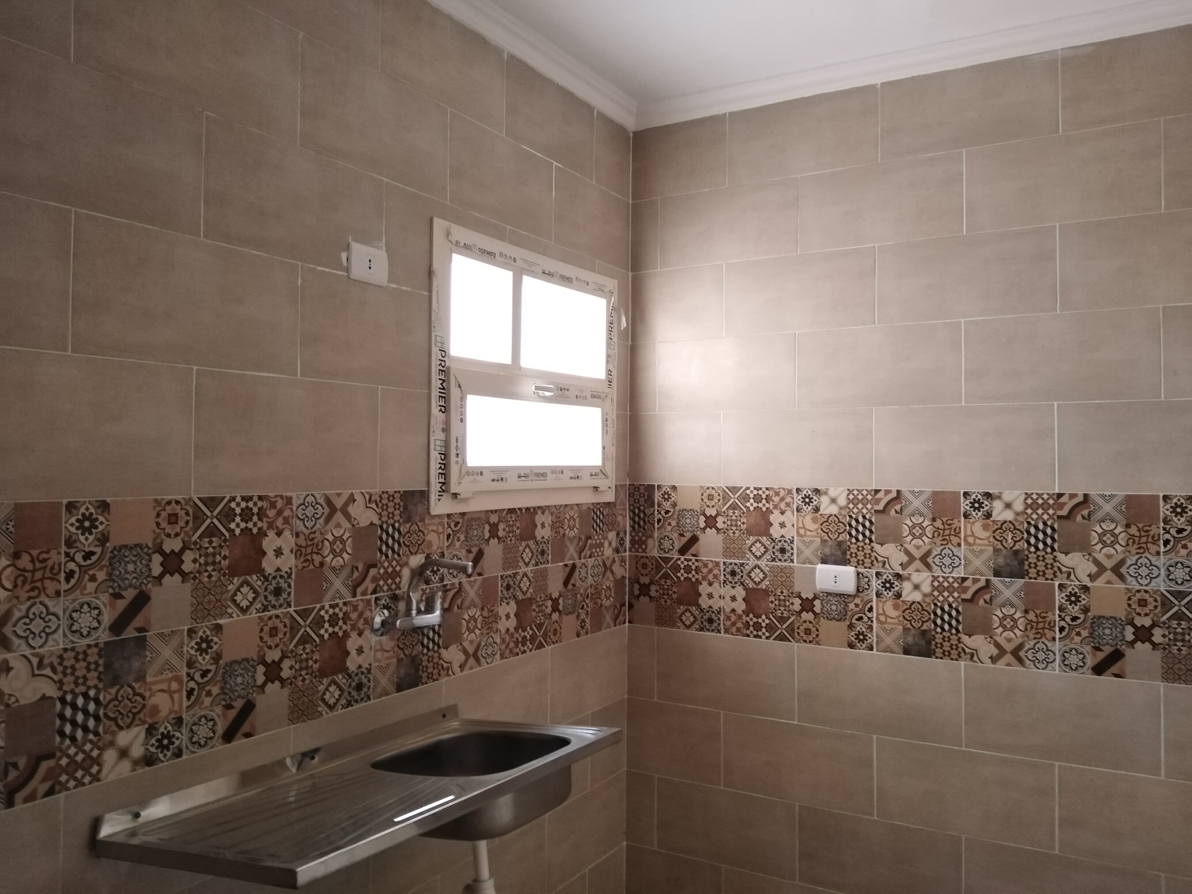 مدينة 15 مايو امتداد ال90 فدان منطقة النرجس