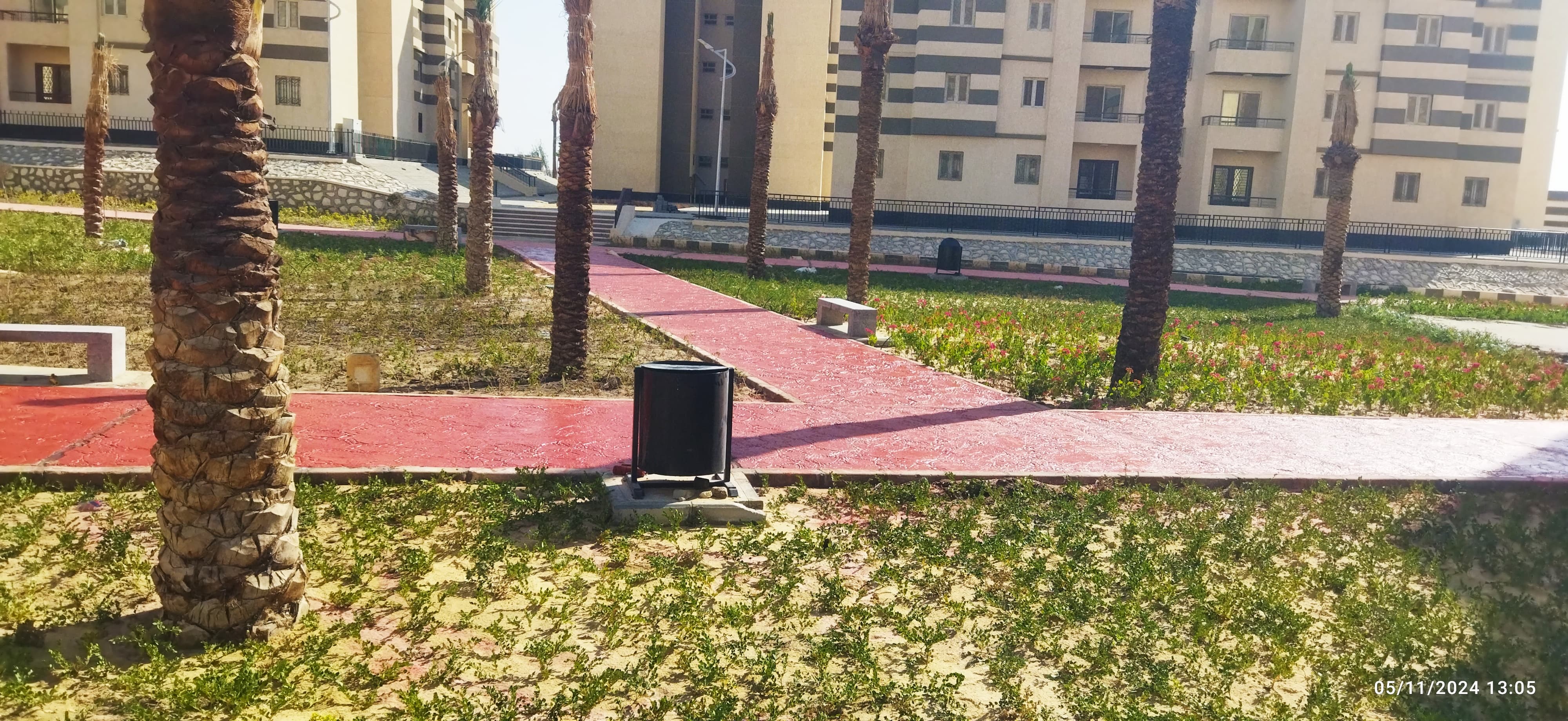 مدينة 15 مايو امتداد ال90 فدان منطقة النرجس