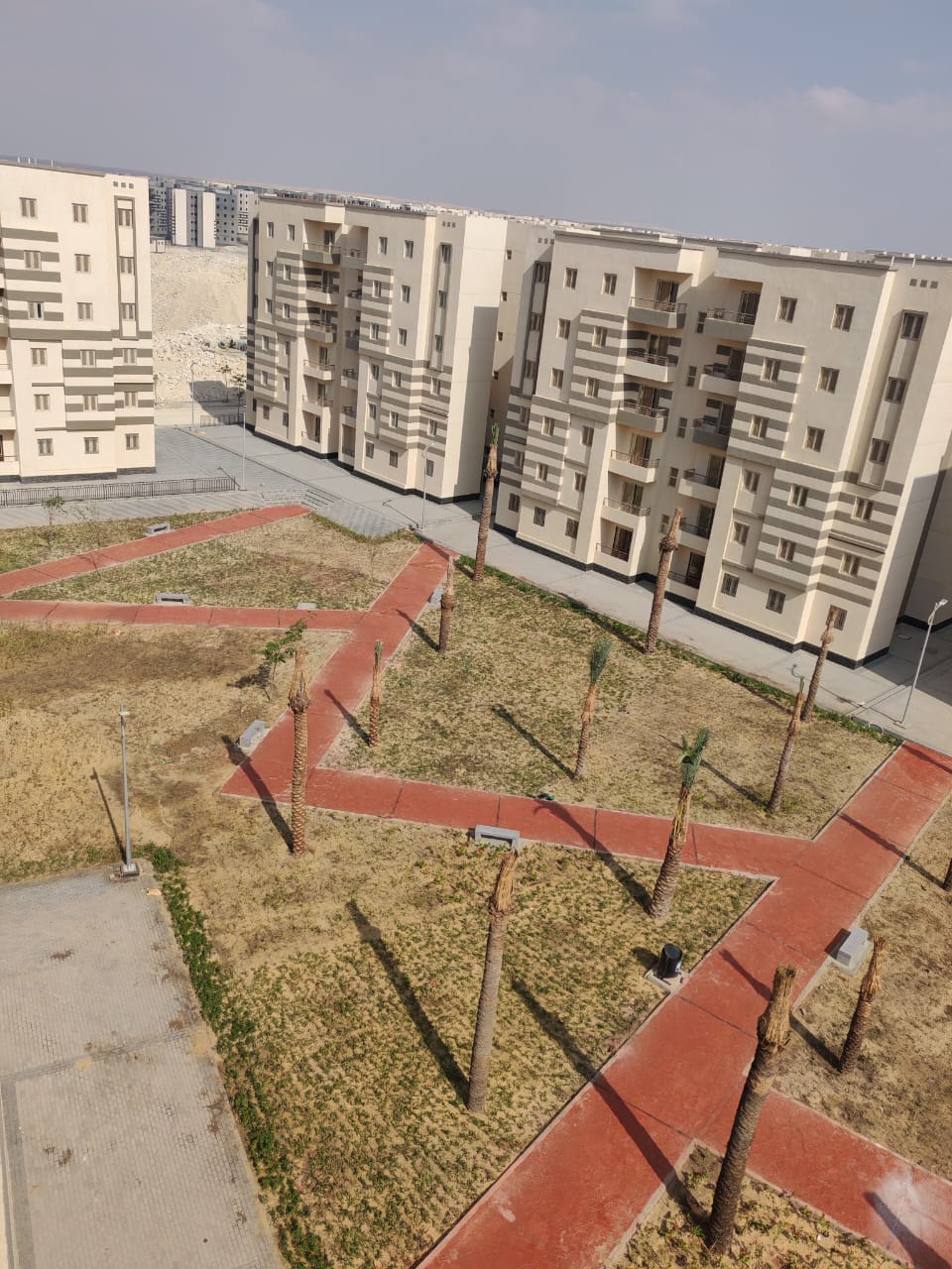 مدينة 15 مايو امتداد ال90 فدان منطقة النرجس