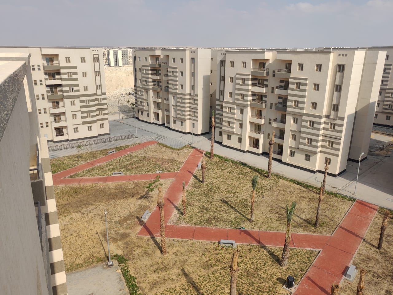 مدينة 15 مايو امتداد ال90 فدان منطقة النرجس