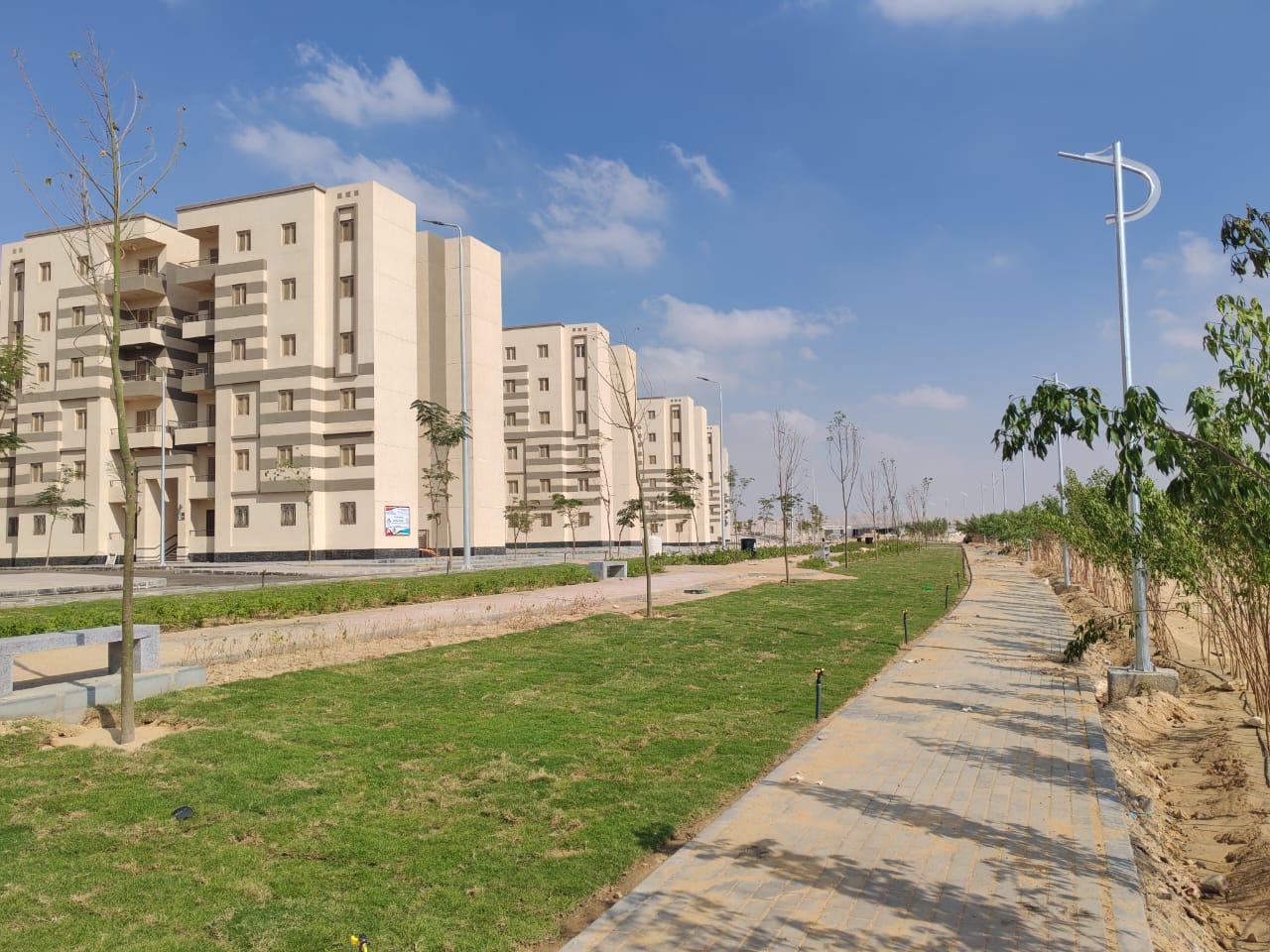 مدينة 15 مايو امتداد ال90 فدان منطقة النرجس