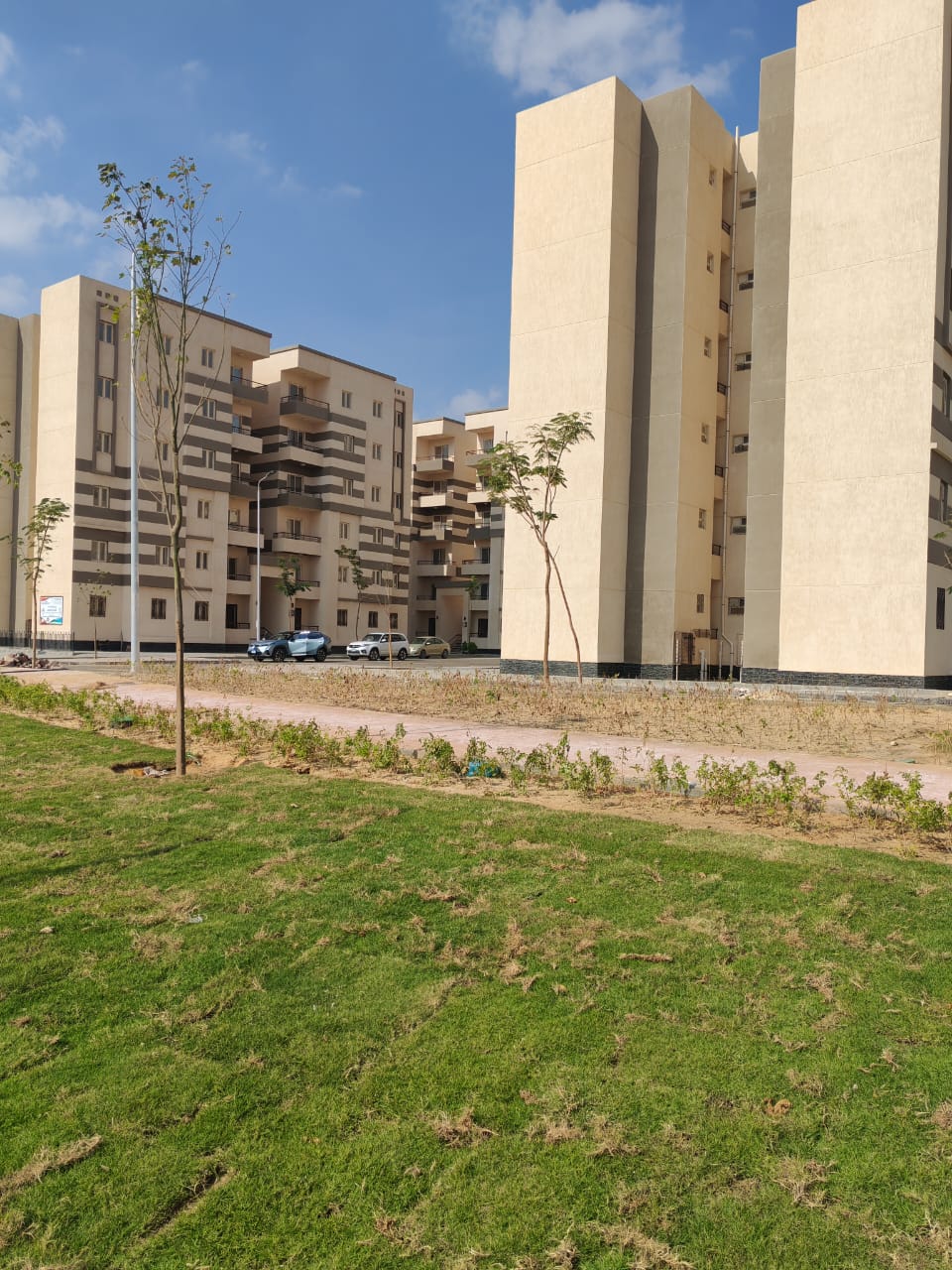 مدينة 15 مايو امتداد ال90 فدان منطقة النرجس