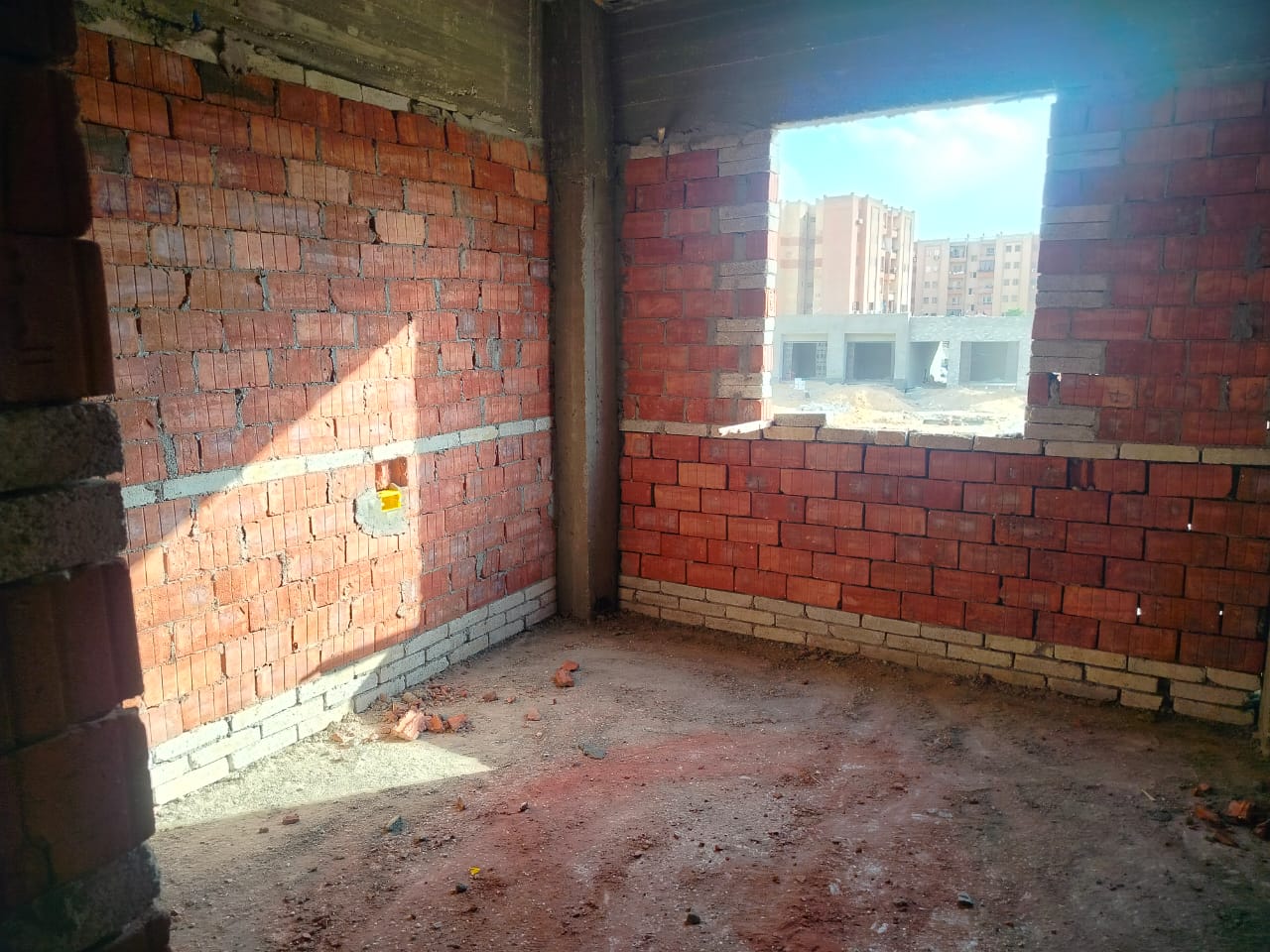 استكمال عدد 16 عمارة اسكان اجتماعي