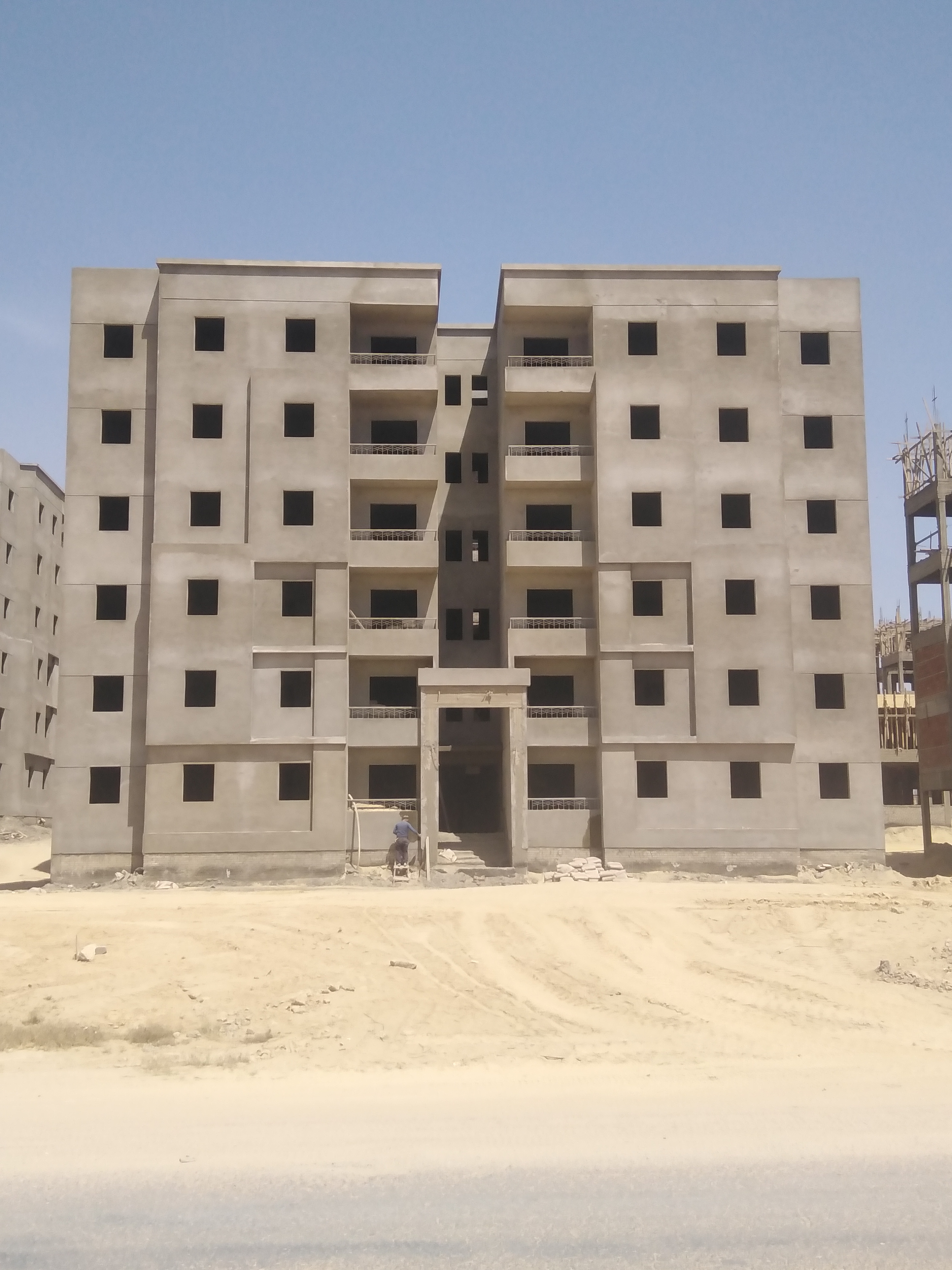 انشاء عدد (11) عمارة اسكان اجتماعي مدينة برج العرب الجديدة