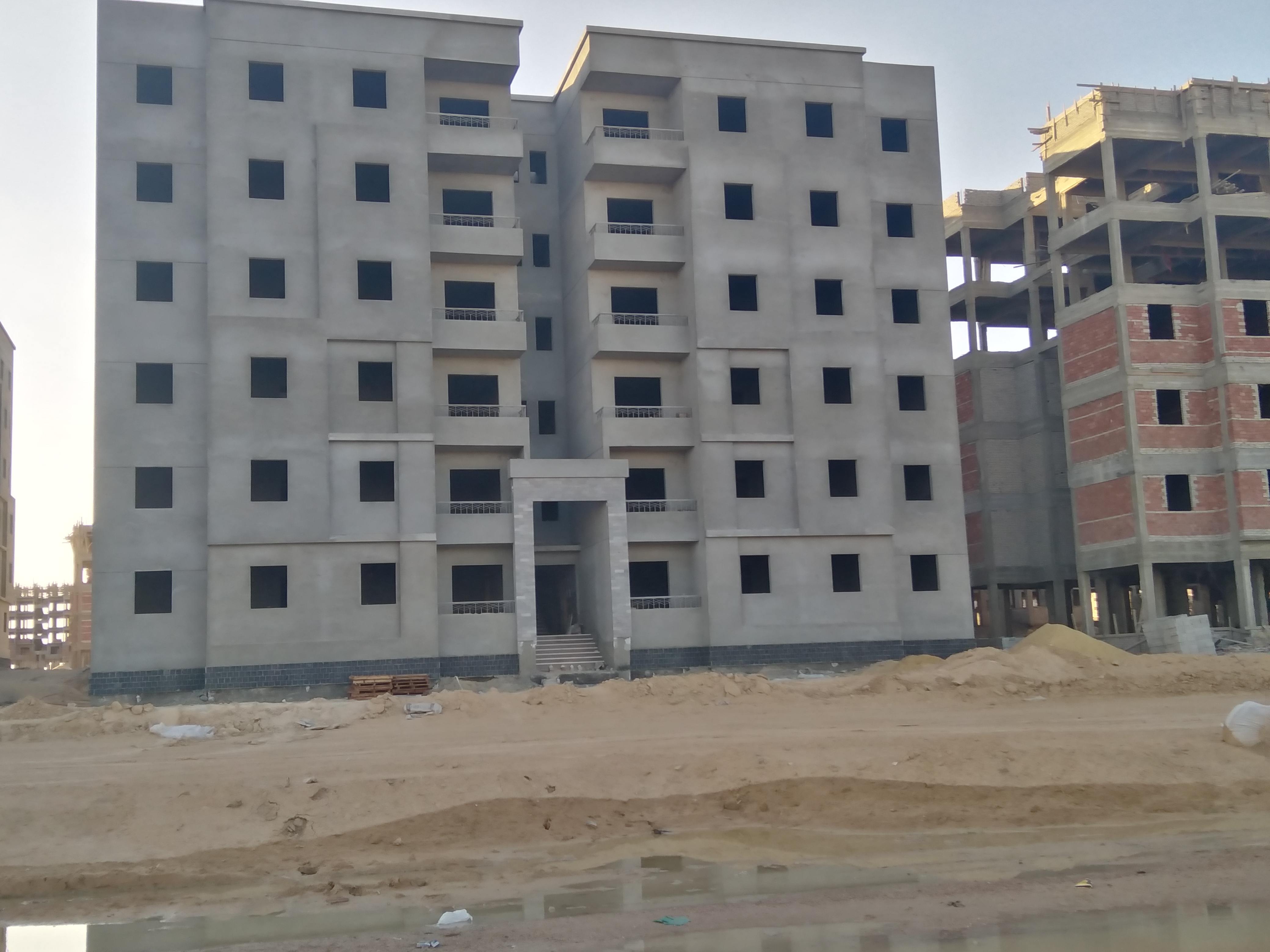 انشاء عدد (11) عمارة اسكان اجتماعي مدينة برج العرب الجديدة